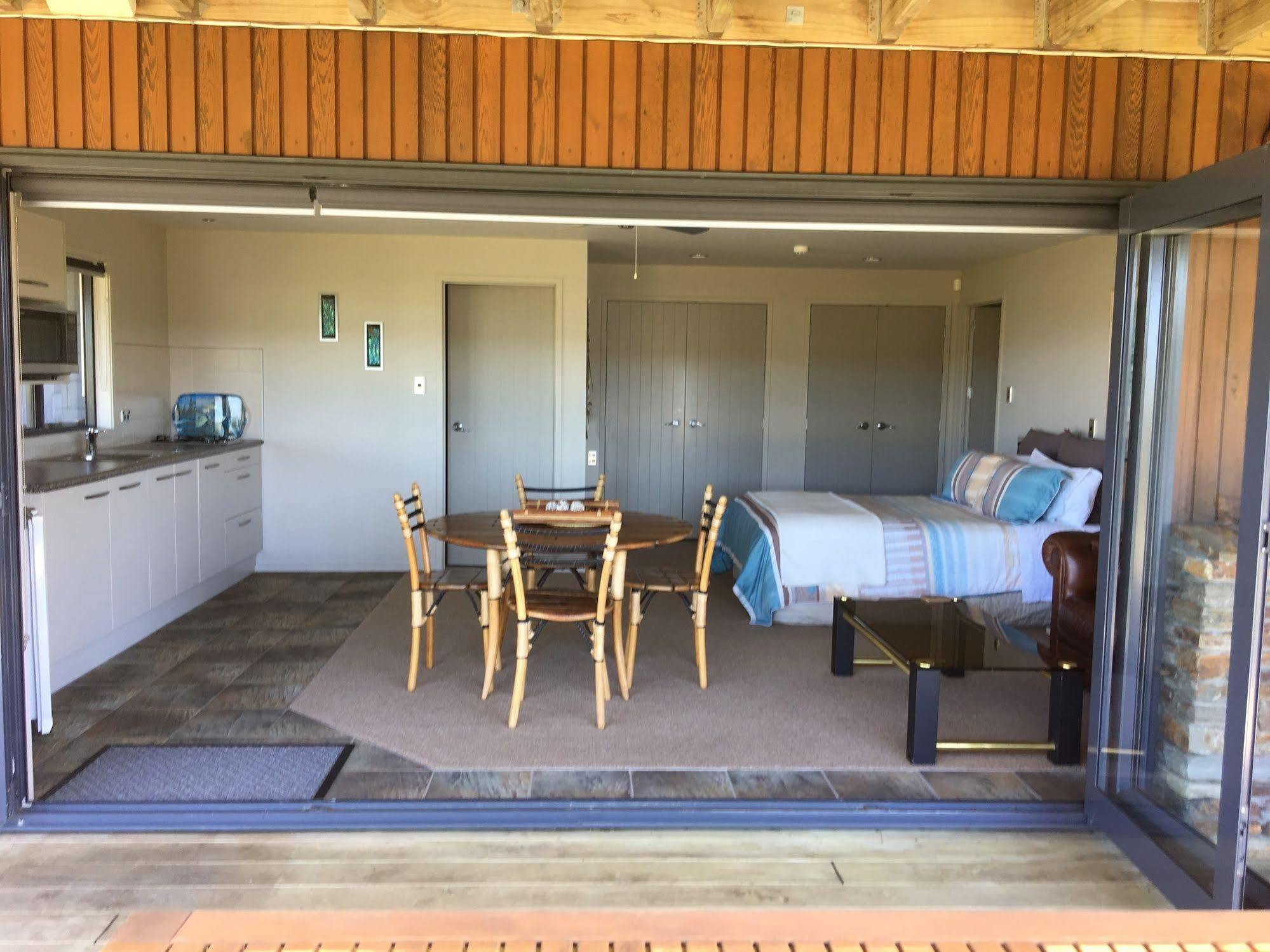 Whangamata Vistas B&B Extérieur photo