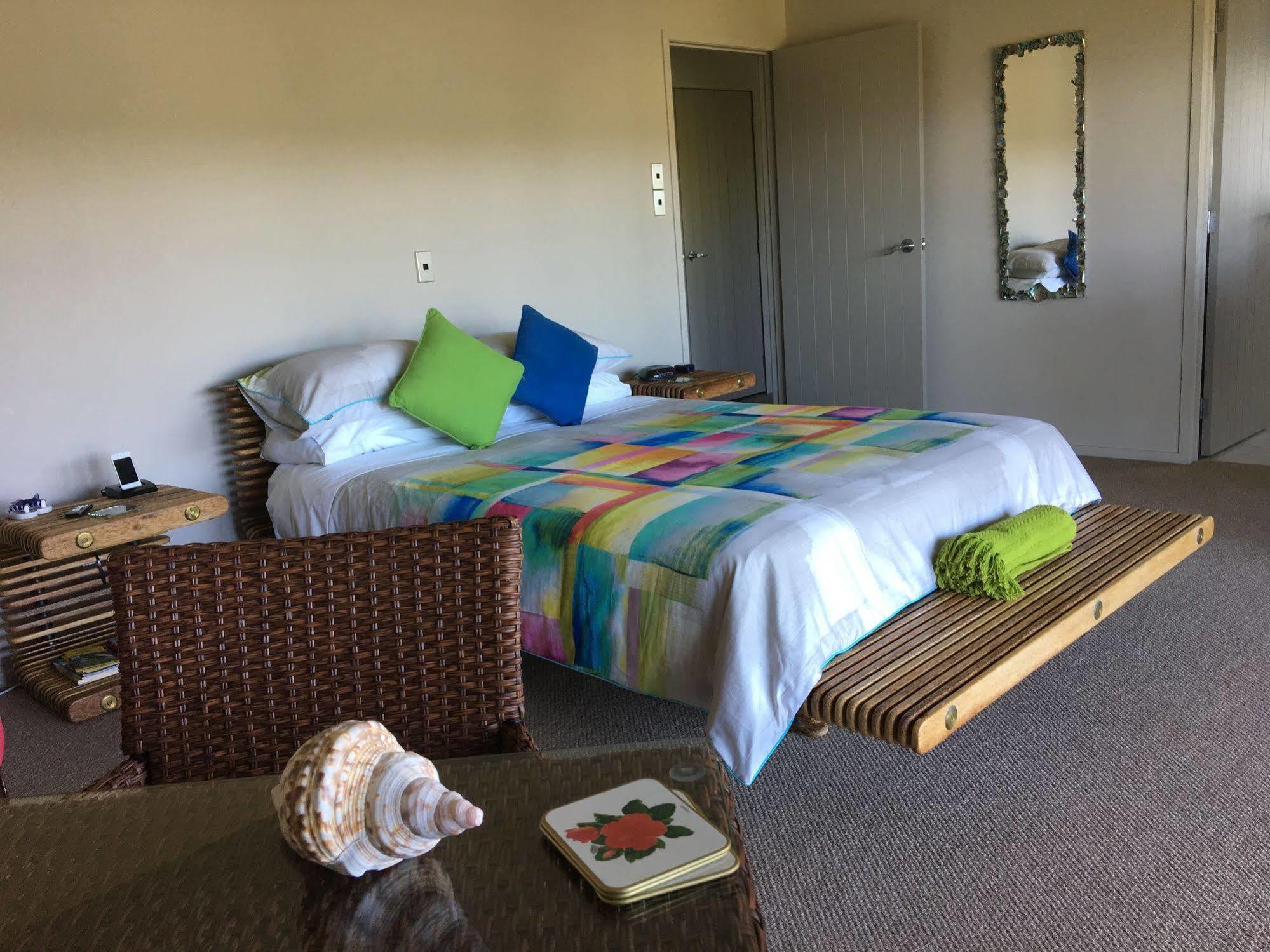 Whangamata Vistas B&B Extérieur photo