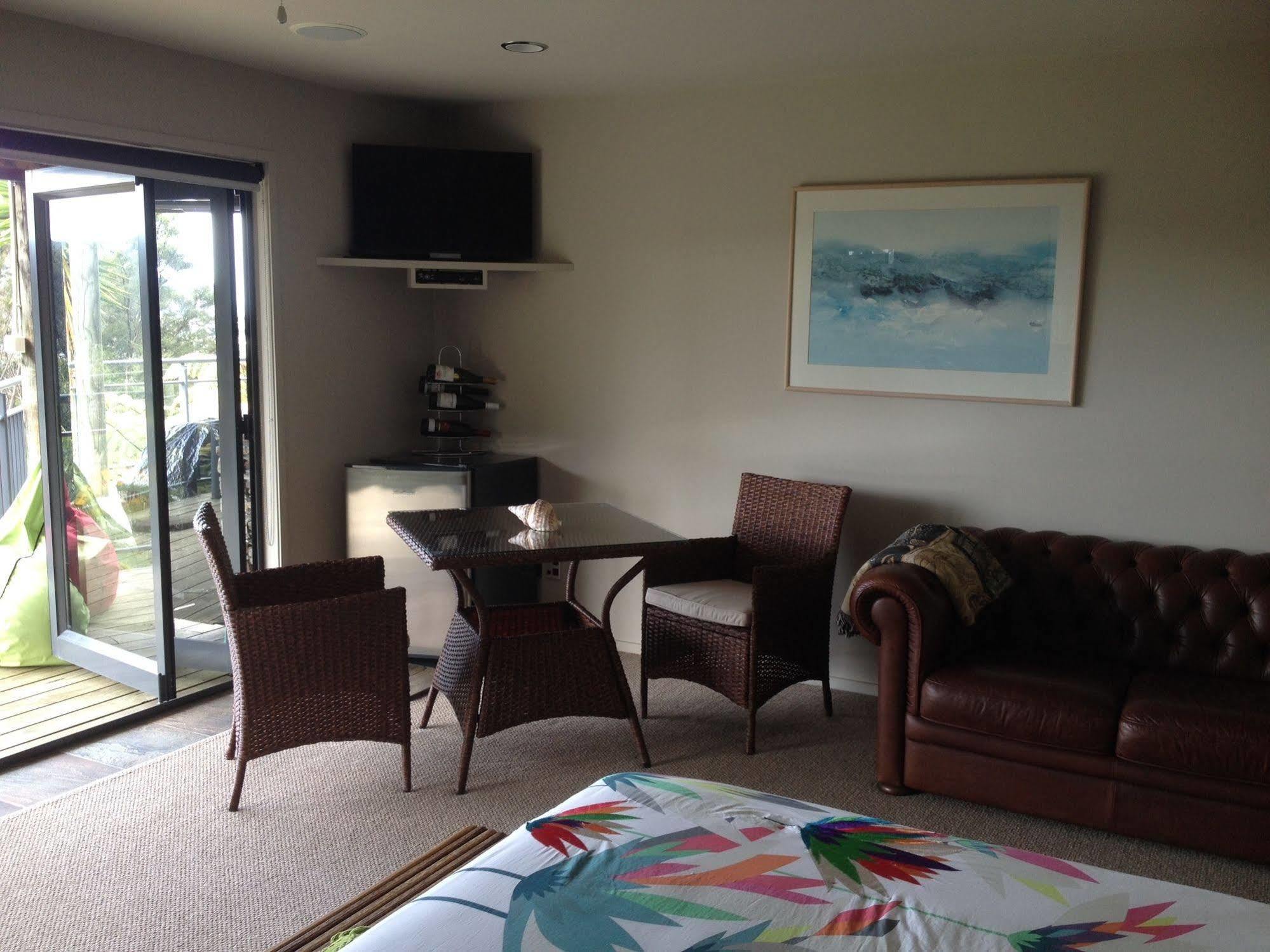 Whangamata Vistas B&B Extérieur photo