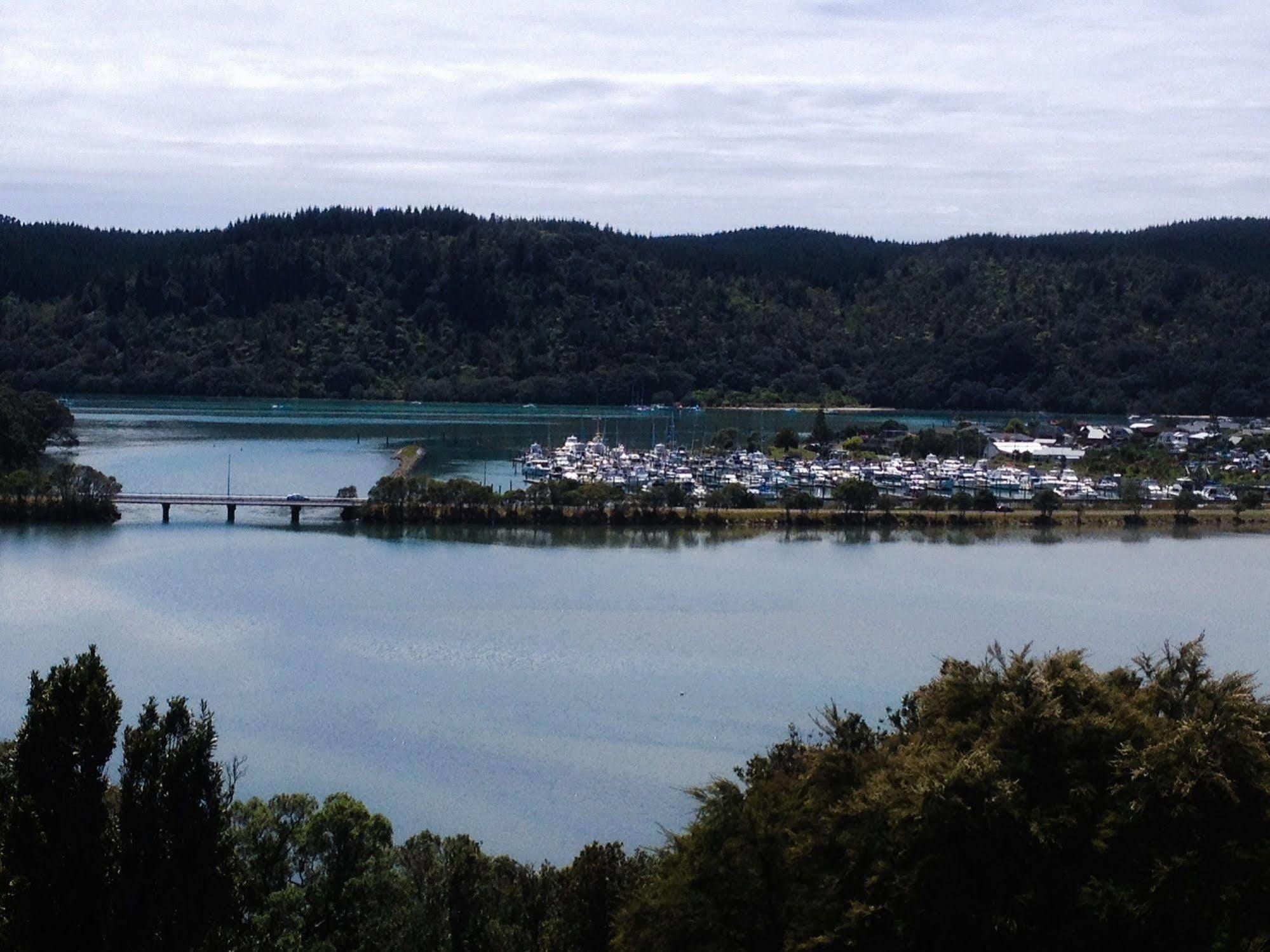 Whangamata Vistas B&B Extérieur photo